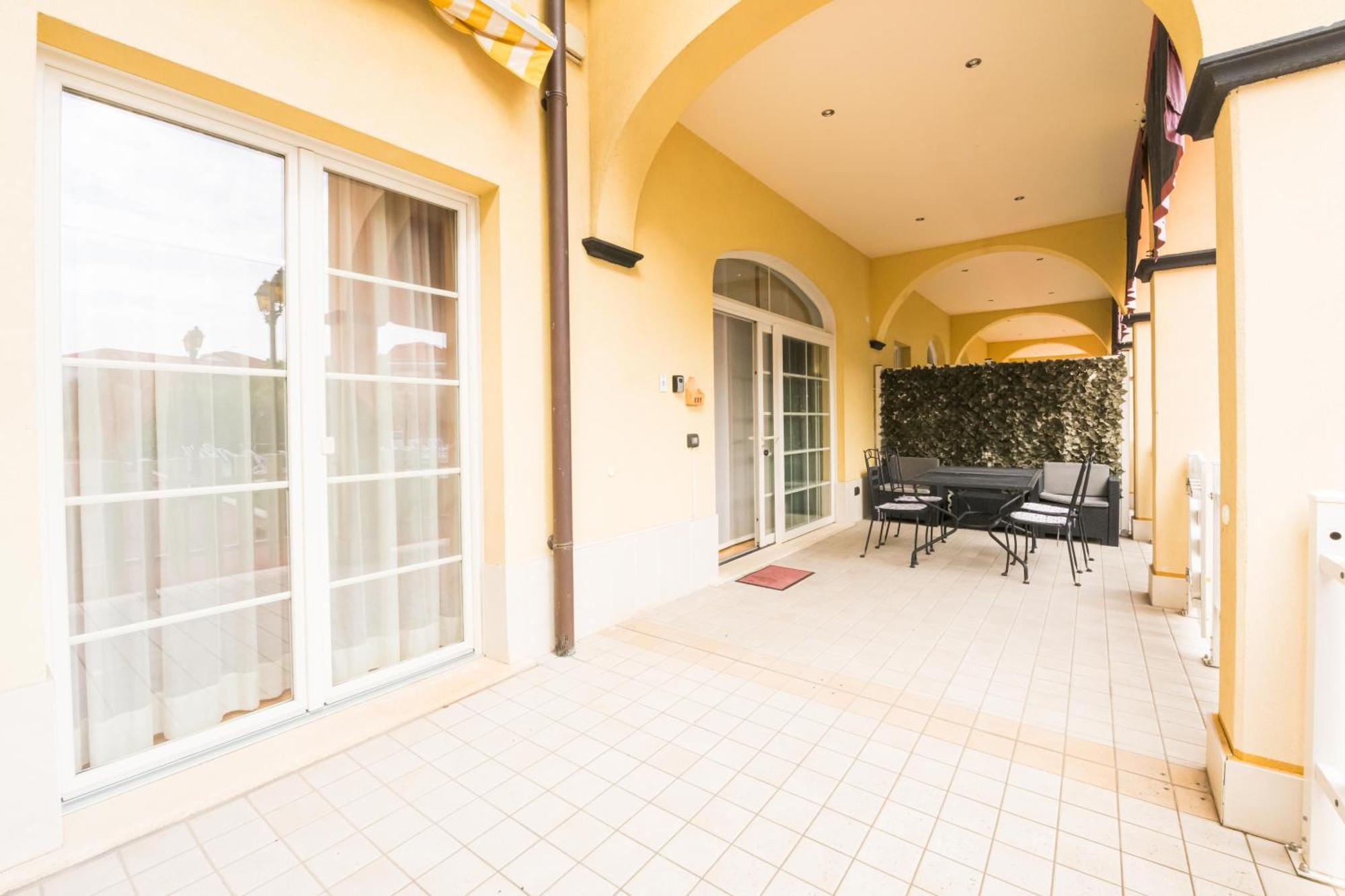Giardino Dei Colori 111 Residence Pool&Fitness Тосколано-Мадерно Екстер'єр фото